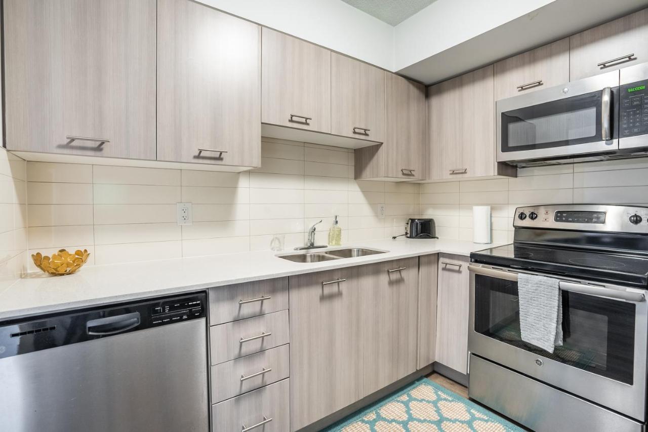 Globalstay Downtown Hamilton Apartments ภายนอก รูปภาพ