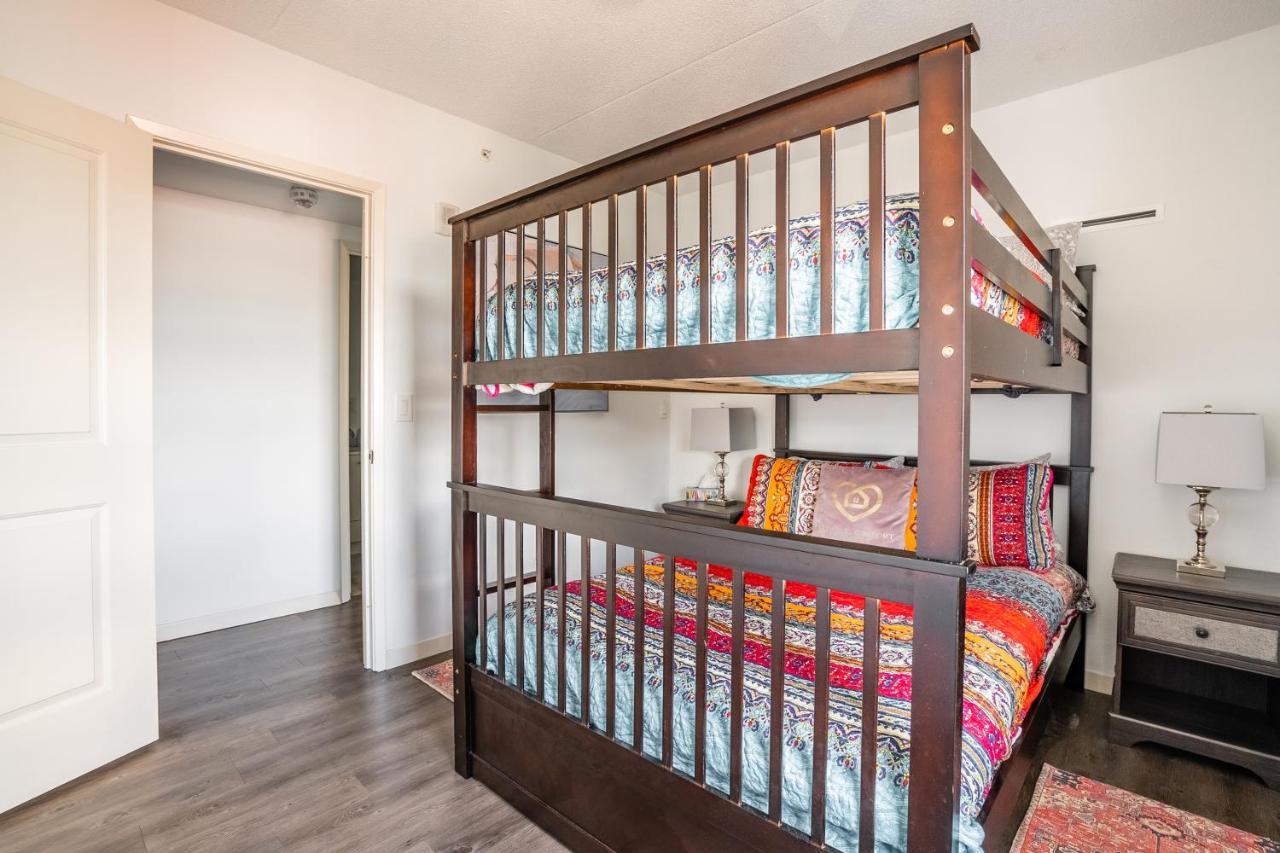 Globalstay Downtown Hamilton Apartments ภายนอก รูปภาพ