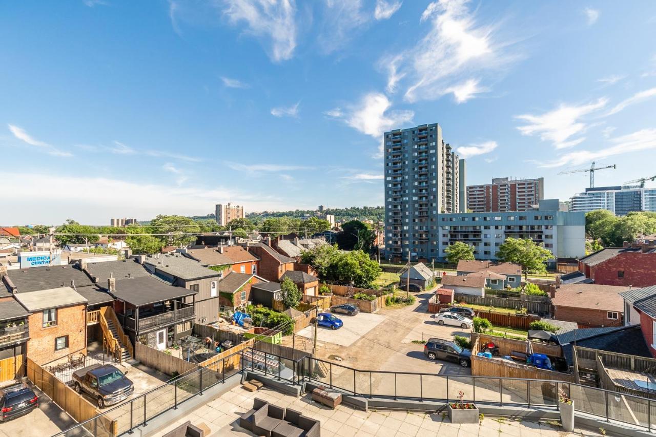 Globalstay Downtown Hamilton Apartments ภายนอก รูปภาพ